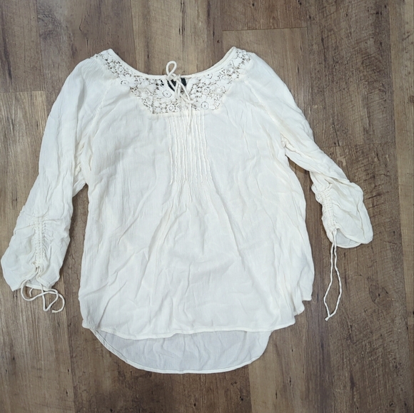 Ralph Lauren Tops - Ralph Lauren Cream Embroidered Women's Top